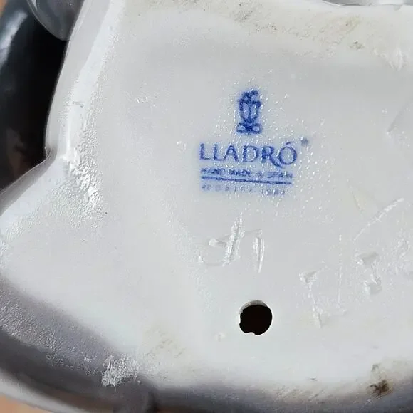 Lladro Cat And Mouse Porcelain Figurine Handmade in Spain Pink Bow Decor Gray - Picture 8 of 9